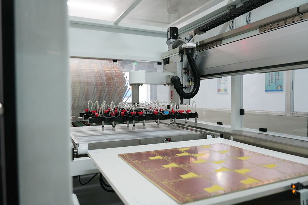 transfer the PCB design pattern to the substrate