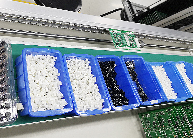 A piece of electronic components required for PCBA soldering