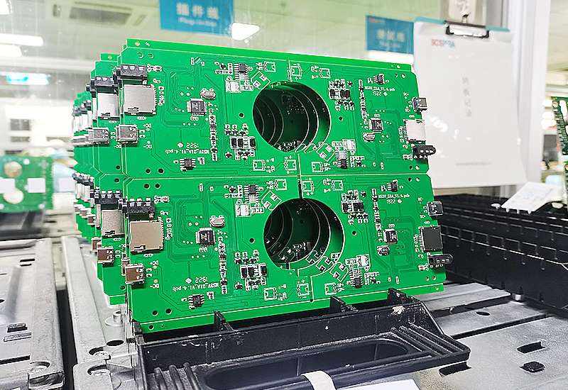 Use racks or trays to display PCB assembly