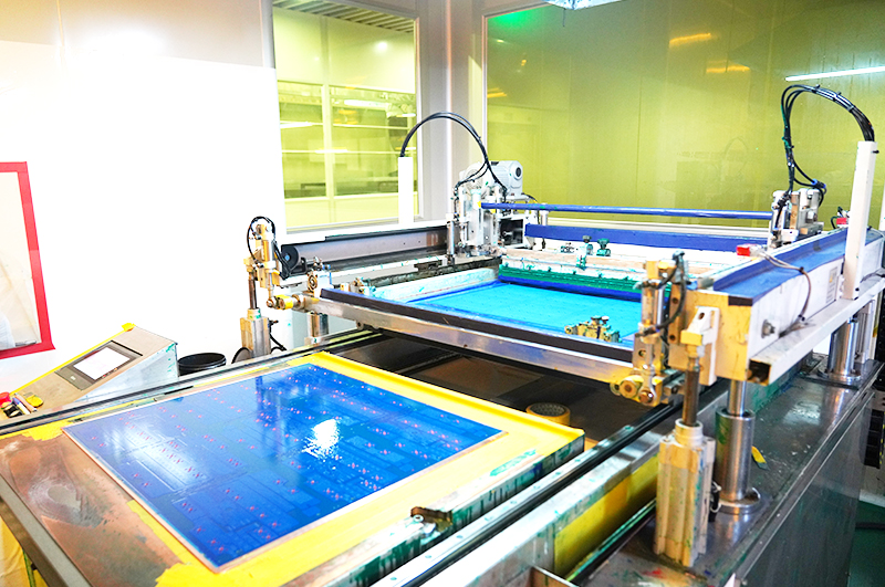PCB assembly manufacturer